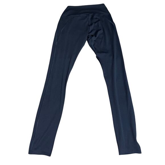 Gymshark Activewear Women Size XS/S Navy‎ Blue Athletic Sporty Neutral Trendy - Picture 7 of 7